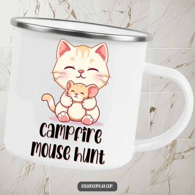 Funny camping mug with a playful kitten character offering a toy mouse. Humorous and durable for outdoor use.