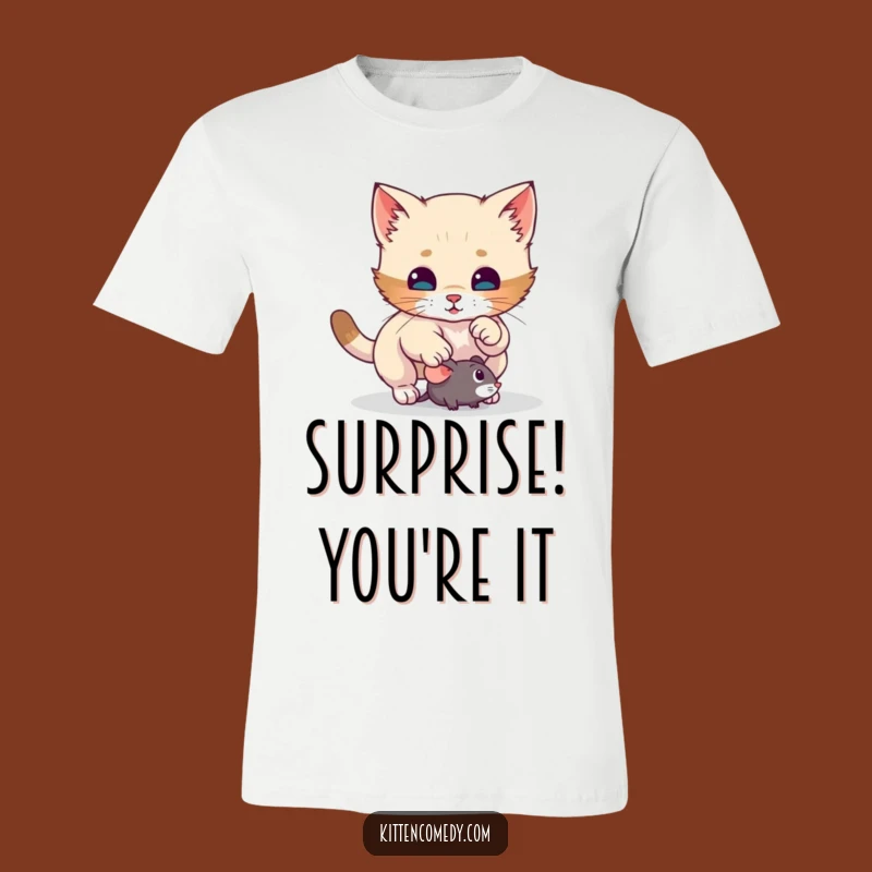 Funny Kitten Surprise Attack T-Shirt: Hilarious Pouncing Cat Tee, Perfect Gift